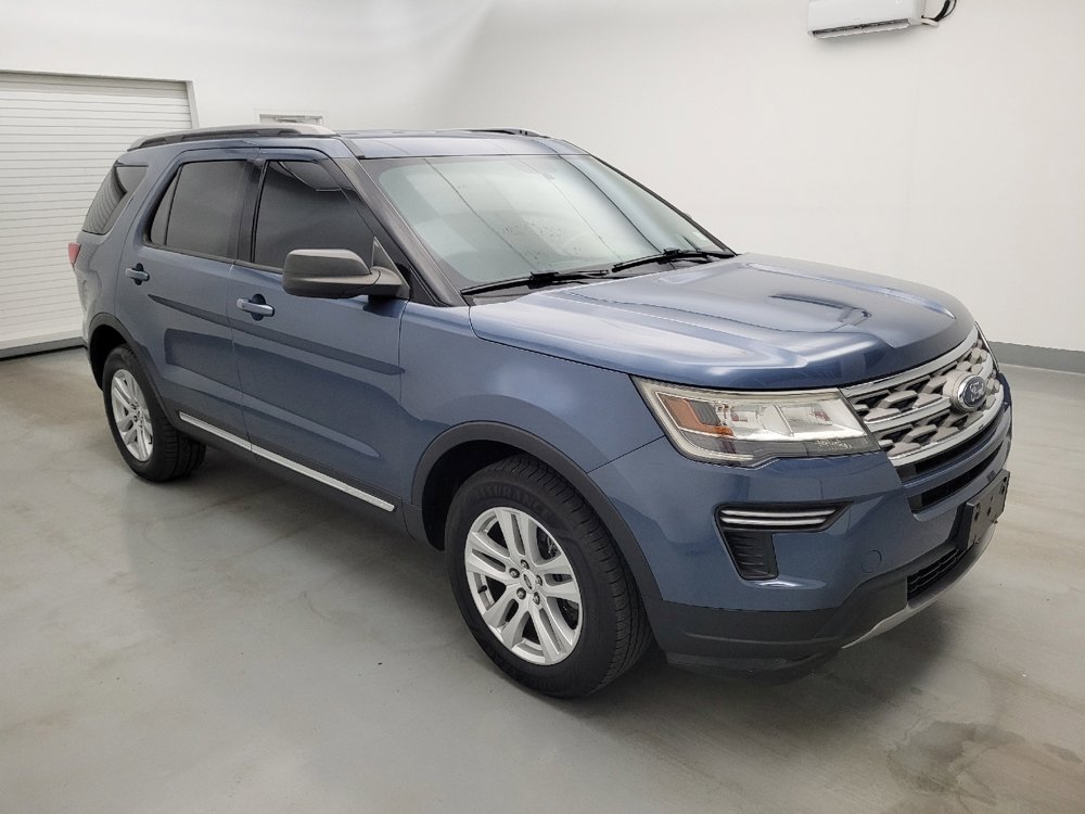 Used 2018 Ford Explorer XLT AWD/4WD image 11