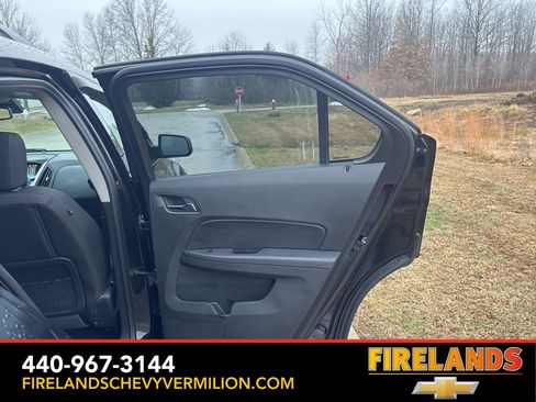 Used 2017 Chevrolet Equinox LT w/ Convenience Package image 29