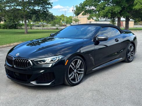 Used 2021 BMW M850i xDrive Convertible AWD/4WD image 9