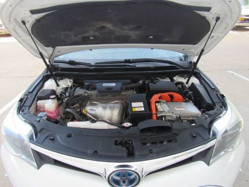 Used 2018 Toyota Avalon Limited image 55