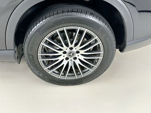 Used 2026 Mercedes-Benz GLC 300 image 33