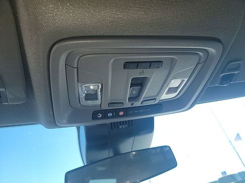 Used 2024 Chevrolet Silverado 1500 RST image 33