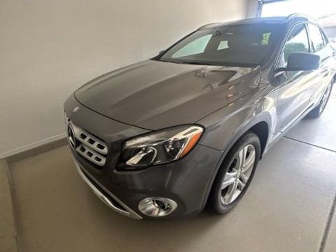 Used 2018 Mercedes-Benz GLA 250 4MATIC image 5