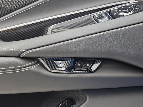 Used 2023 Chevrolet Corvette Stingray Preferred Cpe w/ Z51 Performance Package image 12