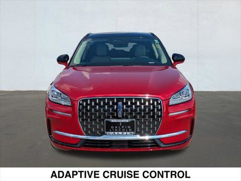 New 2025 Lincoln Corsair Grand Touring image 4