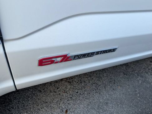 New 2026 Ford F250 Platinum AWD/4WD image 7