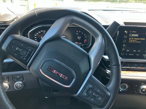 Used 2024 GMC Sierra 1500 Elevation w/ X31 Off-Road Package AWD/4WD image 17