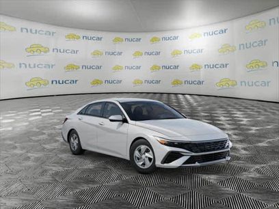 New 2026 Hyundai Elantra SE