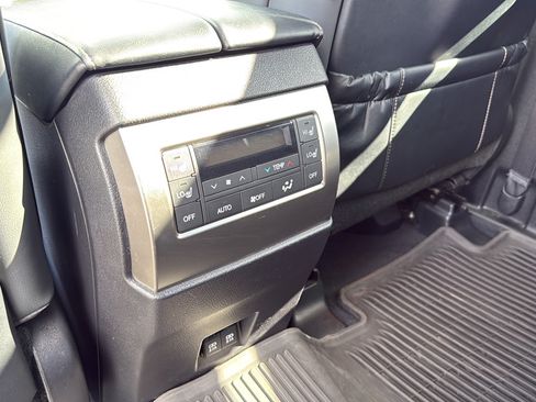 Certified 2023 Lexus GX 460 Premium w/ Premium Plus Package AWD/4WD image 16