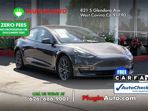 Used 2023 Tesla Model 3 Standard Range RWD image 3