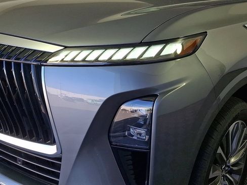 Certified 2026 INFINITI QX80 Luxe w/ Cargo Package AWD/4WD image 7