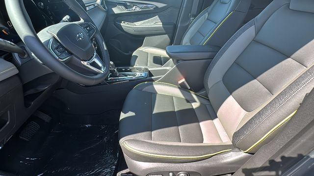 New 2025 Chevrolet TrailBlazer ACTIV w/ Driver Confidence Package FWD image 13