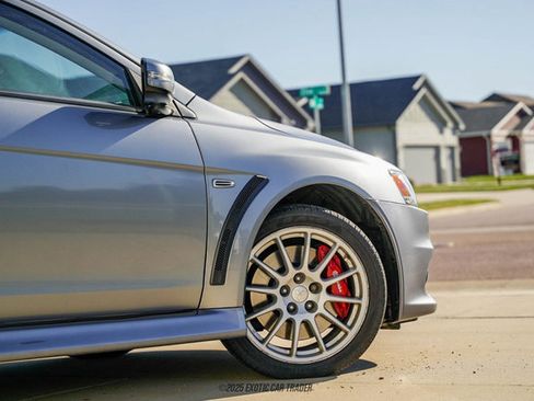 Used 2015 Mitsubishi Lancer Evolution GSR image 27