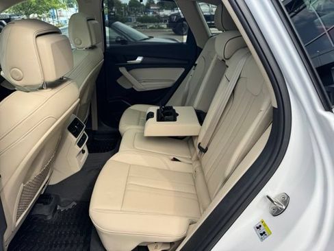 Certified 2023 Audi Q5 2.0T Premium Plus w/ Premium Plus Package AWD/4WD image 42