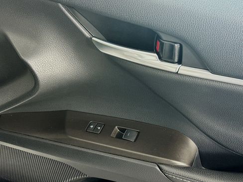 Used 2023 Toyota Camry XSE w/ Navigation Package image 29