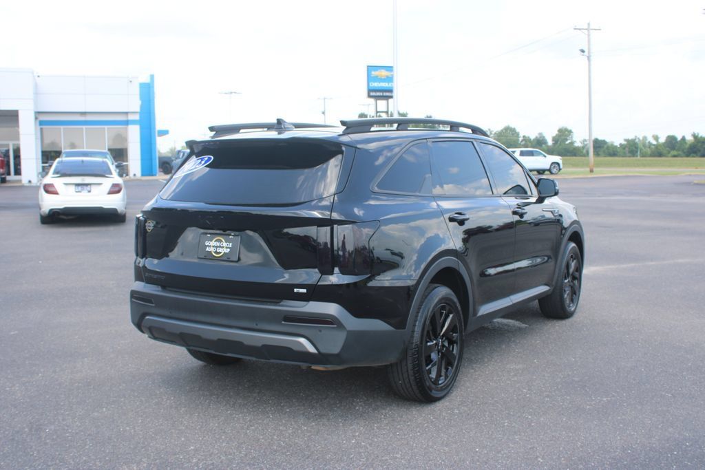 Used 2023 Kia Sorento S w/ Panoramic Sunroof Package AWD/4WD image 9
