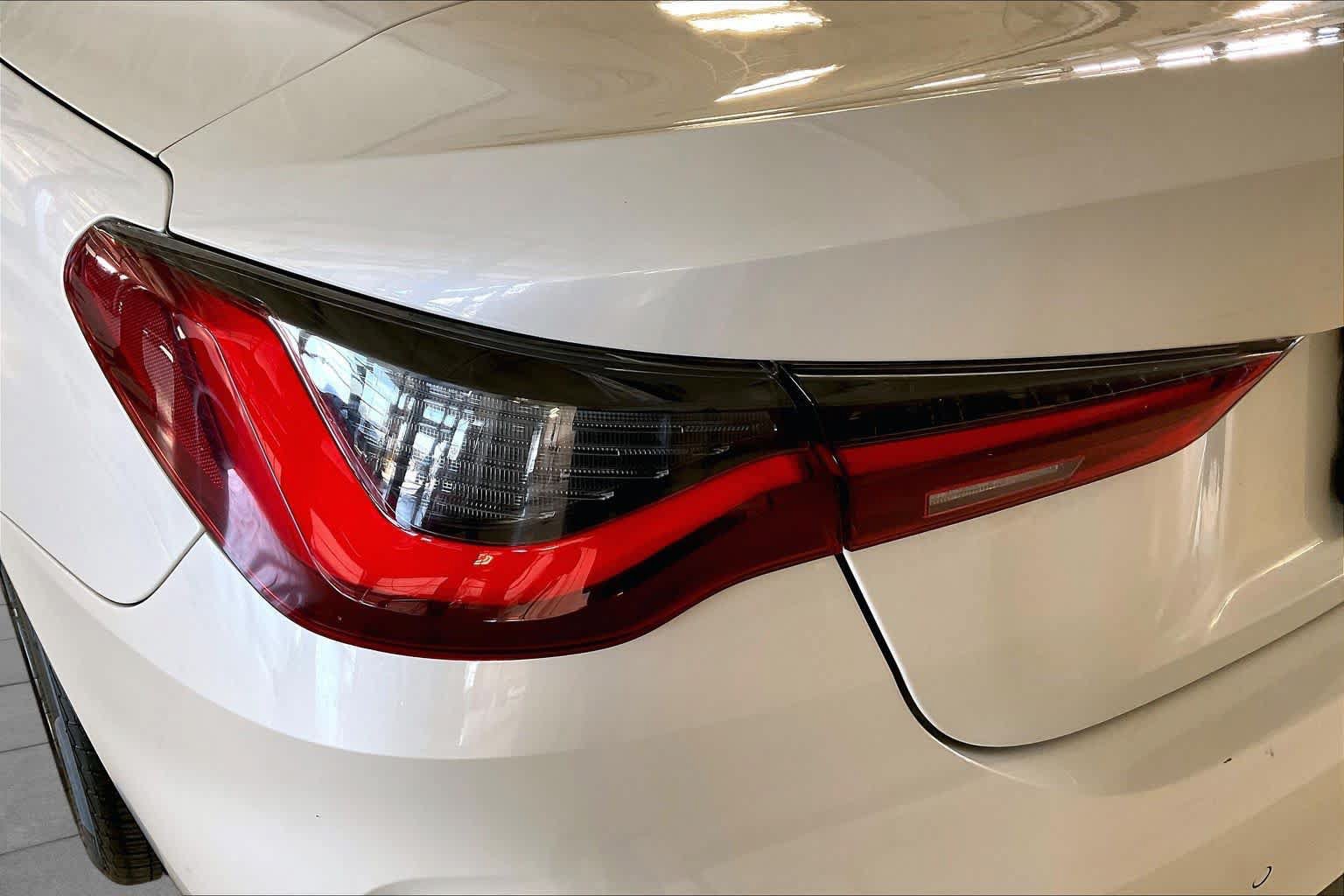Used 2024 BMW 430i Convertible RWD image 25