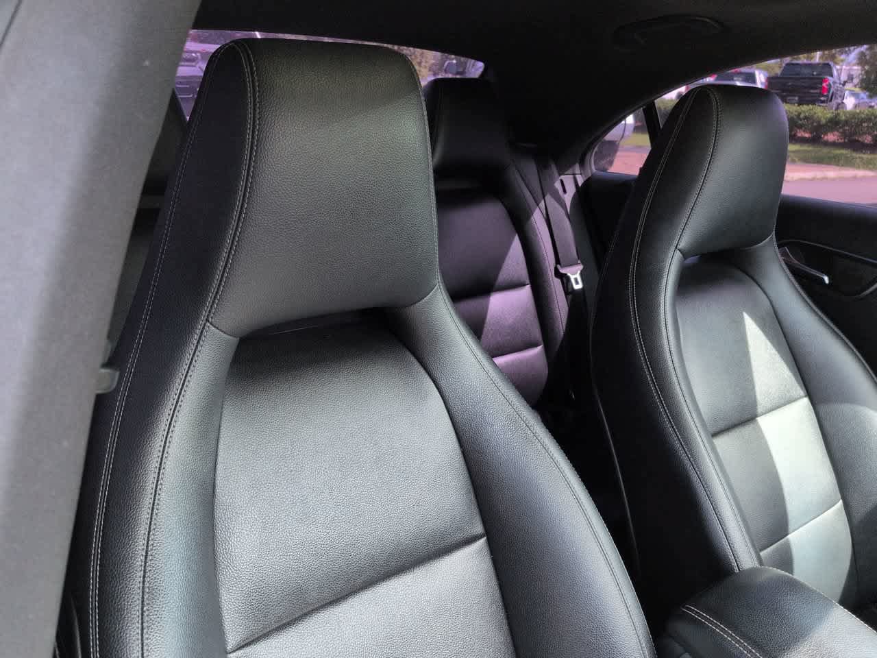 Used 2016 Mercedes-Benz CLA 250 image 7