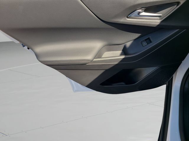 New 2027 Chevrolet Equinox LT FWD image 17