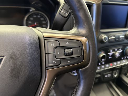 Used 2020 Chevrolet Silverado 2500 High Country w/ Z71 Off-Road Package AWD/4WD image 18