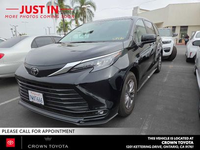 Certified 2026 Toyota Sienna XLE