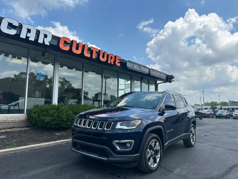 Used 2017 Jeep Compass Limited AWD/4WD image 1