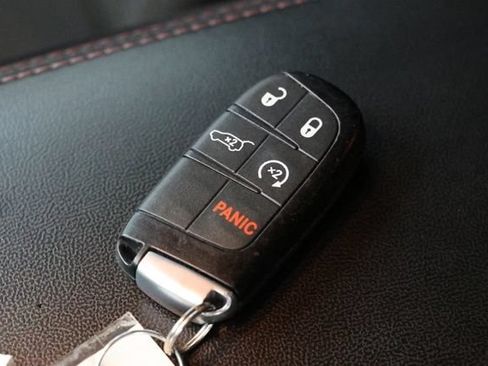 Used 2024 Dodge Durango GT AWD/4WD image 37