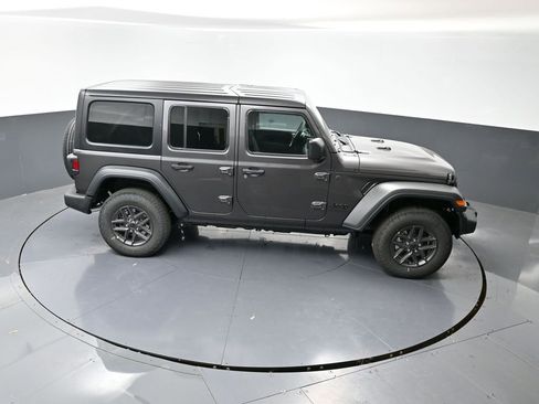 New 2026 Jeep Wrangler Sport S image 30