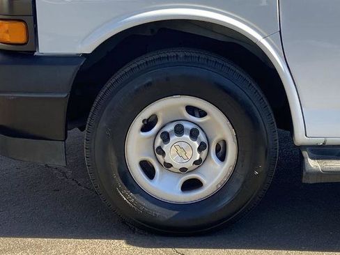 Used 2023 Chevrolet Express 3500 LS image 26