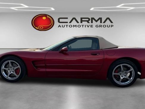 Used 2004 Chevrolet Corvette Convertible w/ Preferred Equipment Group RWD image 2