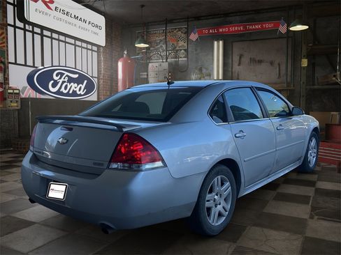 Used 2012 Chevrolet Impala LT w/ LT Sunroof Package image 6