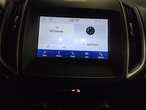 Used 2020 Ford Edge SEL AWD/4WD image 25