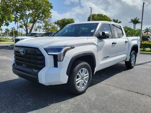 New 2026 Toyota Tundra SR5 AWD/4WD image 3