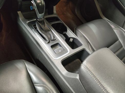 Used 2019 Ford Escape SEL image 26