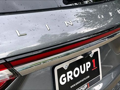 Used 2025 Lincoln Corsair FWD image 29