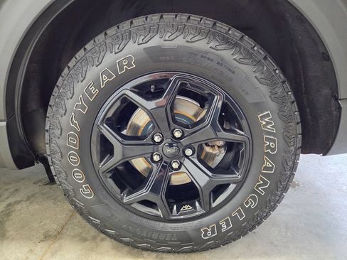 Used 2022 Ford Explorer Timberline AWD/4WD image 15
