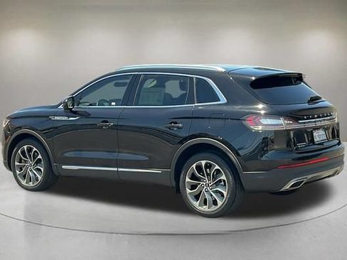 Certified 2023 Lincoln Nautilus Reserve AWD/4WD image 3