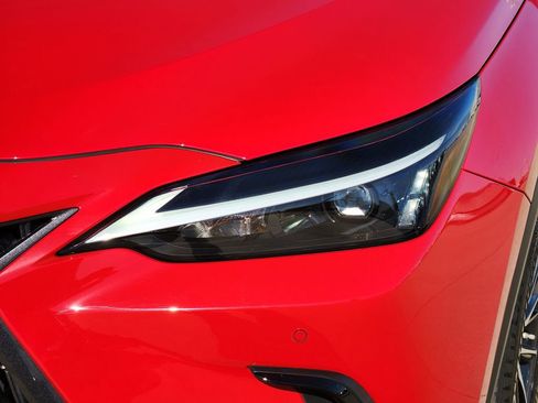 Used 2023 Lexus NX 350 AWD image 9