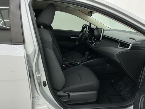Used 2021 Toyota Corolla LE FWD image 15