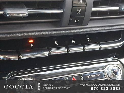 Certified 2022 Lincoln Corsair AWD w/ Equipment Group 101A image 15