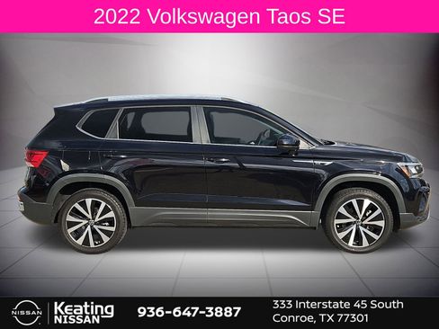 Used 2022 Volkswagen Taos SE image 2