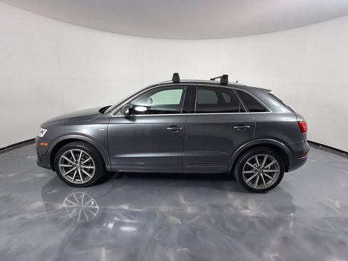 Used 2018 Audi Q3 2.0T Premium Plus w/ Premium Plus Package FWD image 8