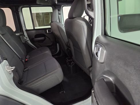 Certified 2024 Jeep Wrangler Willys image 28