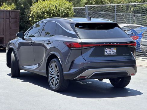 Used 2024 Lexus RX 350 FWD w/ Convenience Package image 5
