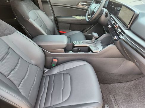 New 2026 Kia Sportage SX FWD image 13