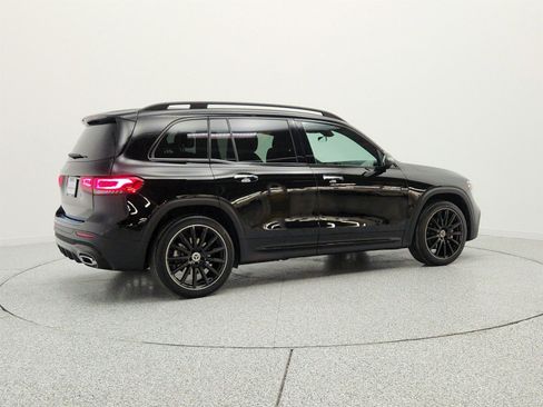 Used 2022 Mercedes-Benz GLB 250 image 5