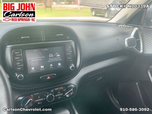 Used 2021 Kia Soul LX FWD image 19