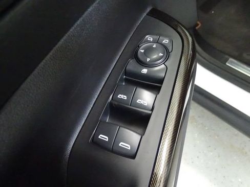 Certified 2023 GMC Acadia AT4 AWD/4WD image 10