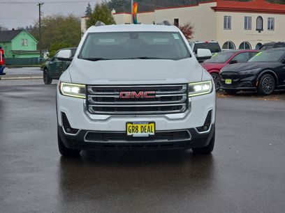 Used 2023 GMC Acadia SLT