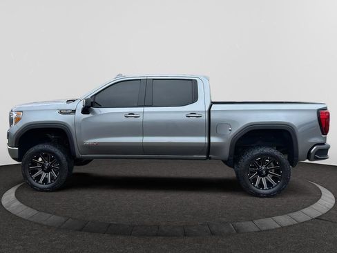 Used 2021 GMC Sierra 1500 AT4 w/ AT4 Value Package image 2
